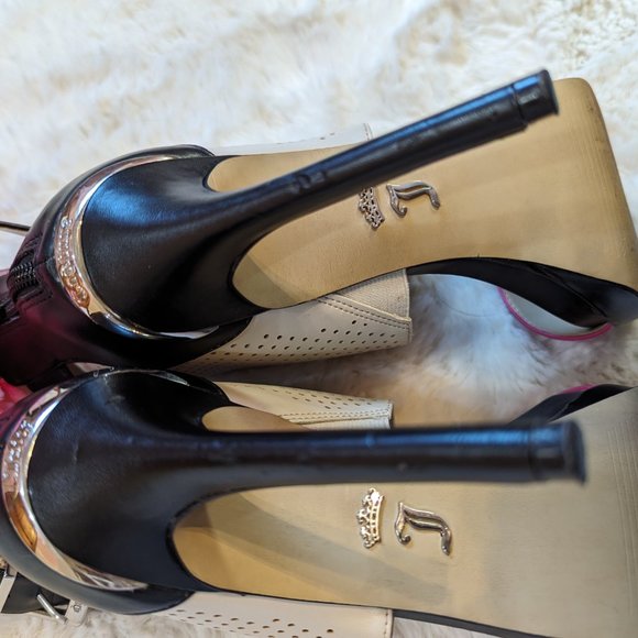 Juicy Couture sandals, size 7 - Picture 5 of 12